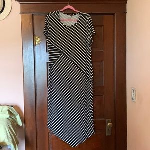 Chico’s zig zag striped dress in size 3